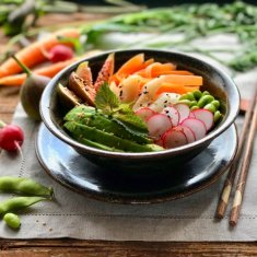 POKE BOWL MIT EGLIFILETS LOË